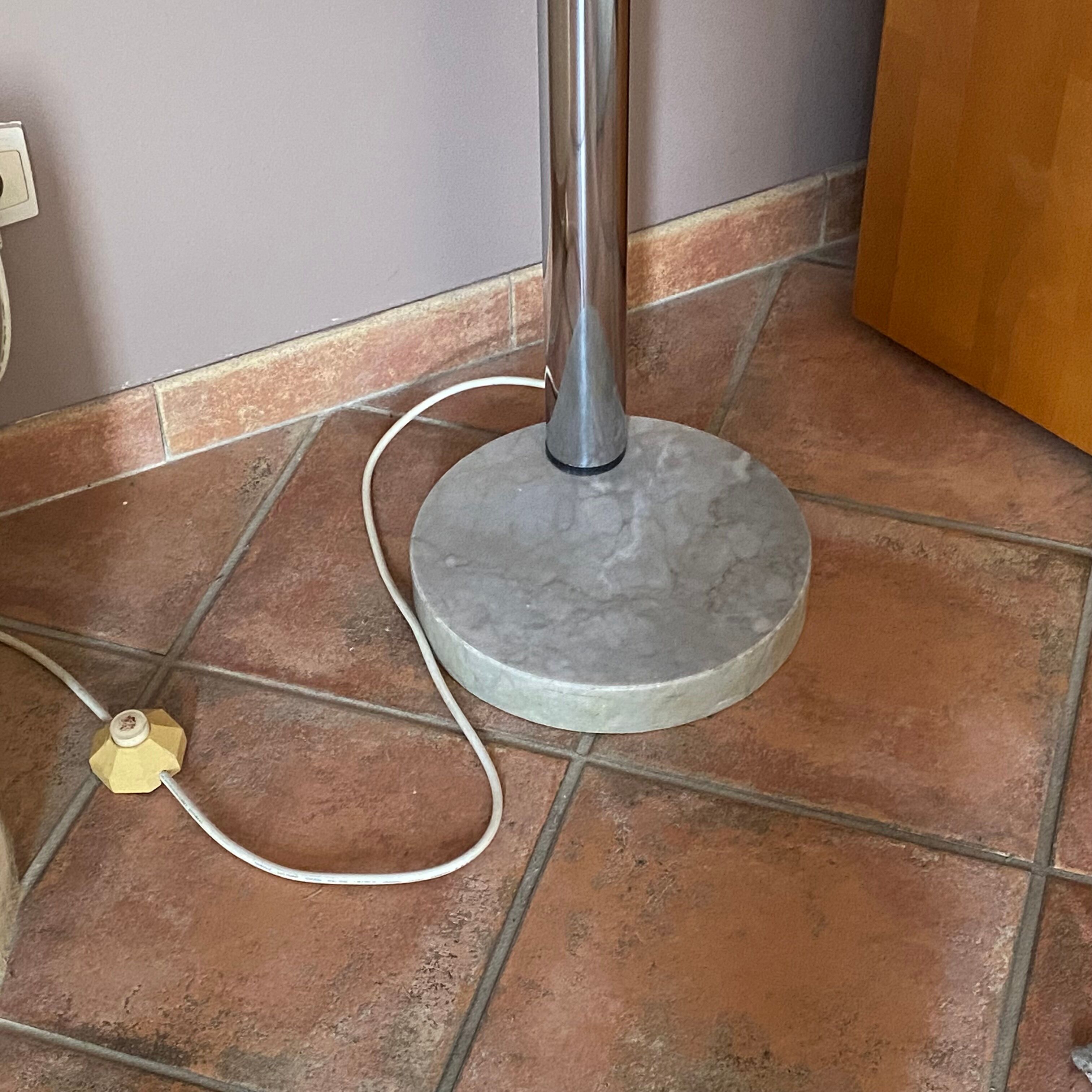 Floor lamp "muguet" by Goffredo Reggiani. 1970