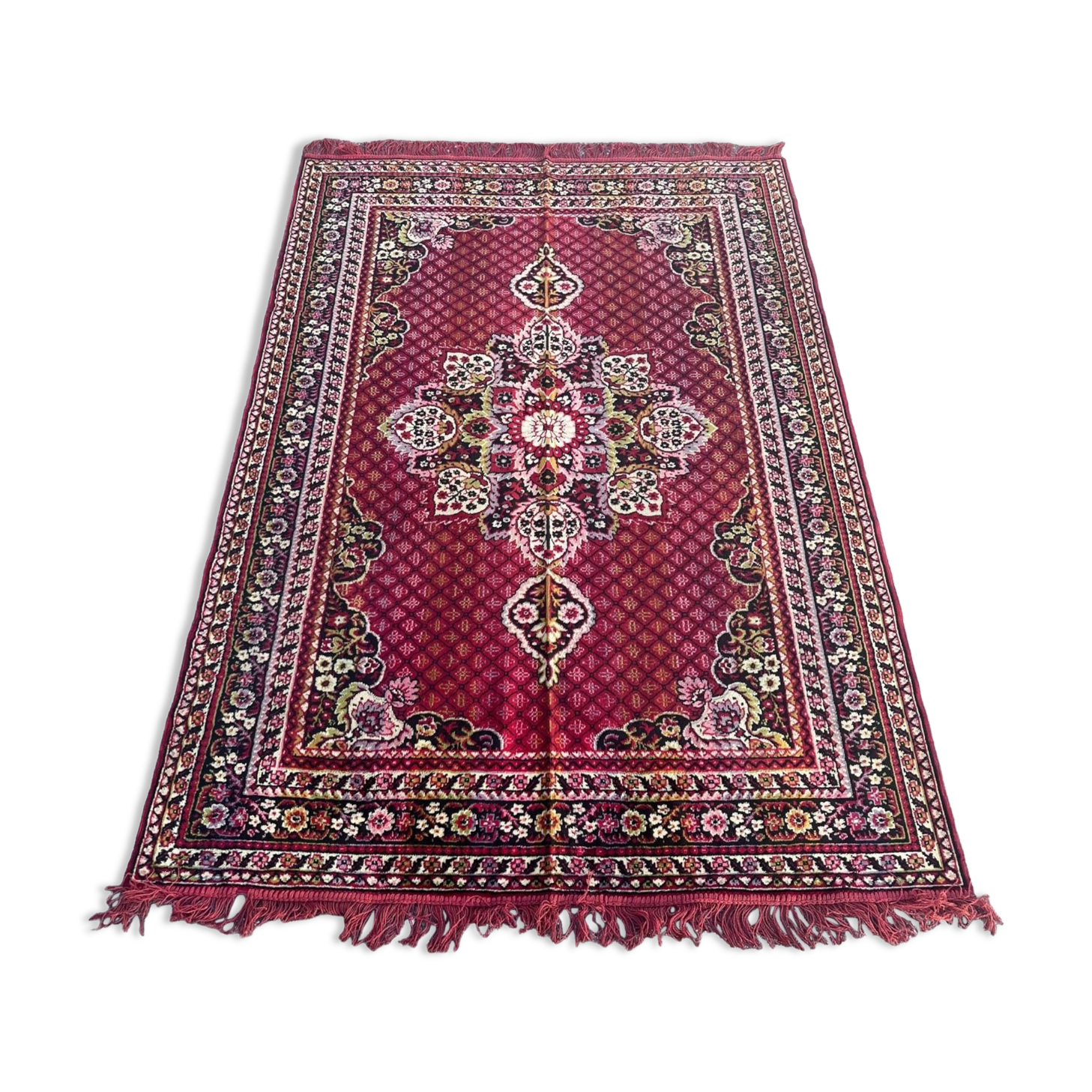 Vintage carpet with floral decoration 123x176cm