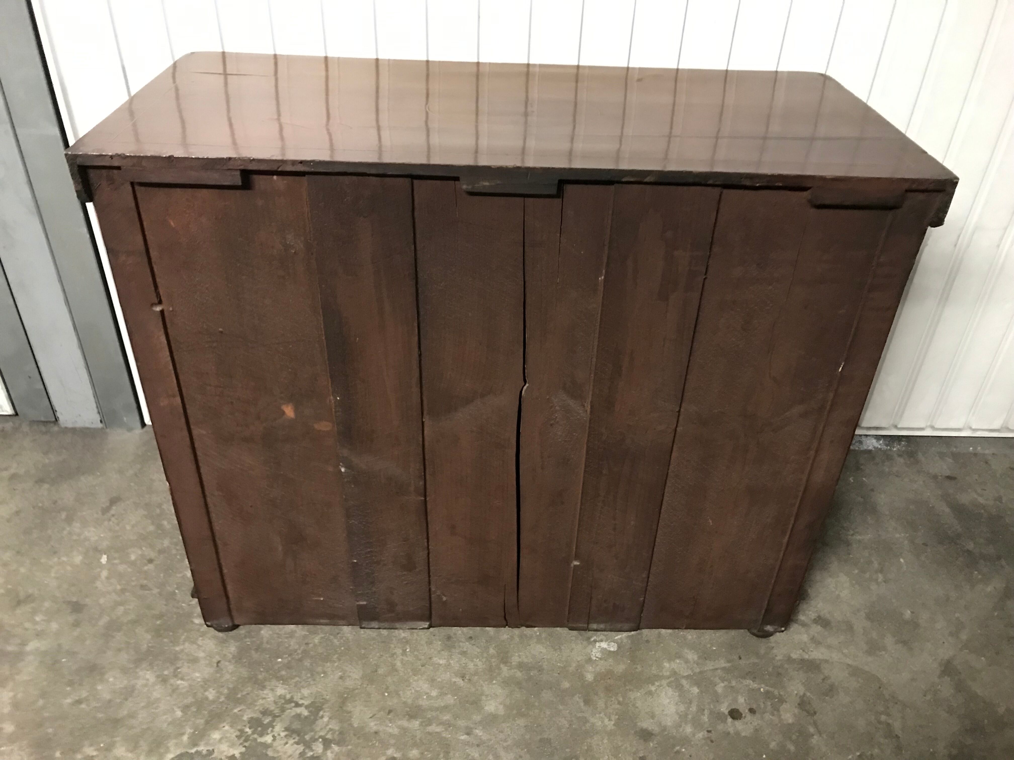 English old chest of drawers