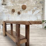 Solid wood carpenter's workbench