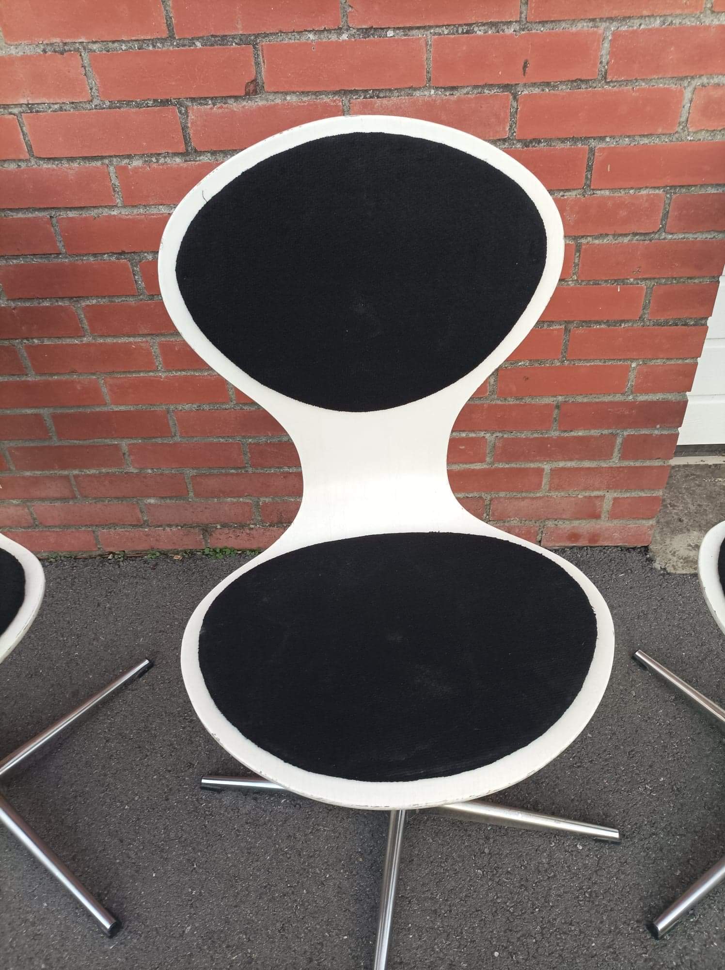 Vintage plywood swivel chairs by Elmar Flötotto - 1960