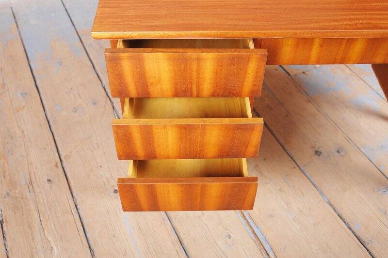 Mid-Century Modern Writing Desk in Mahogany Veneer, Czech, 1950