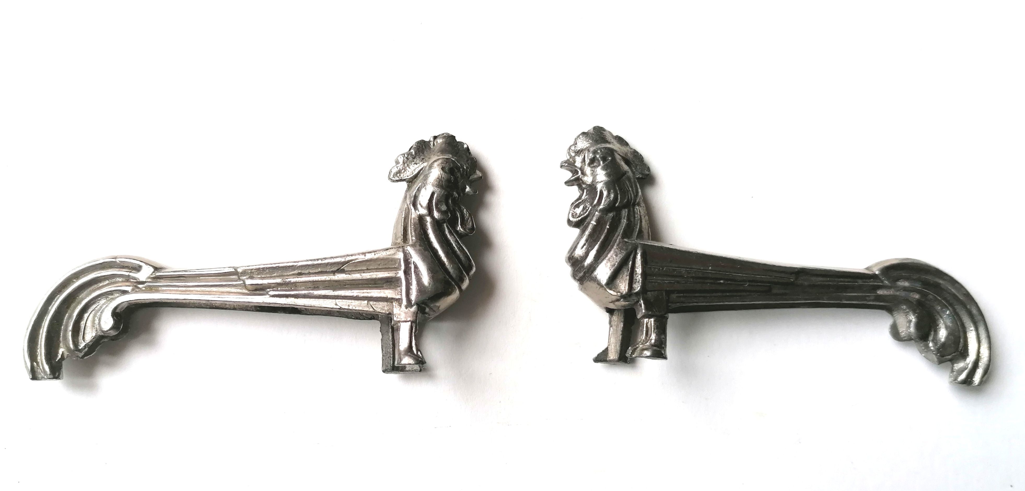 Set of 9 art deco animal knife holders