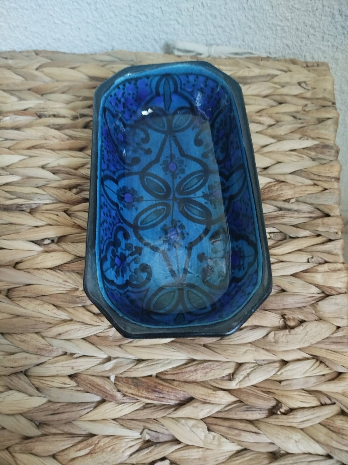 Glazed ceramic bowl