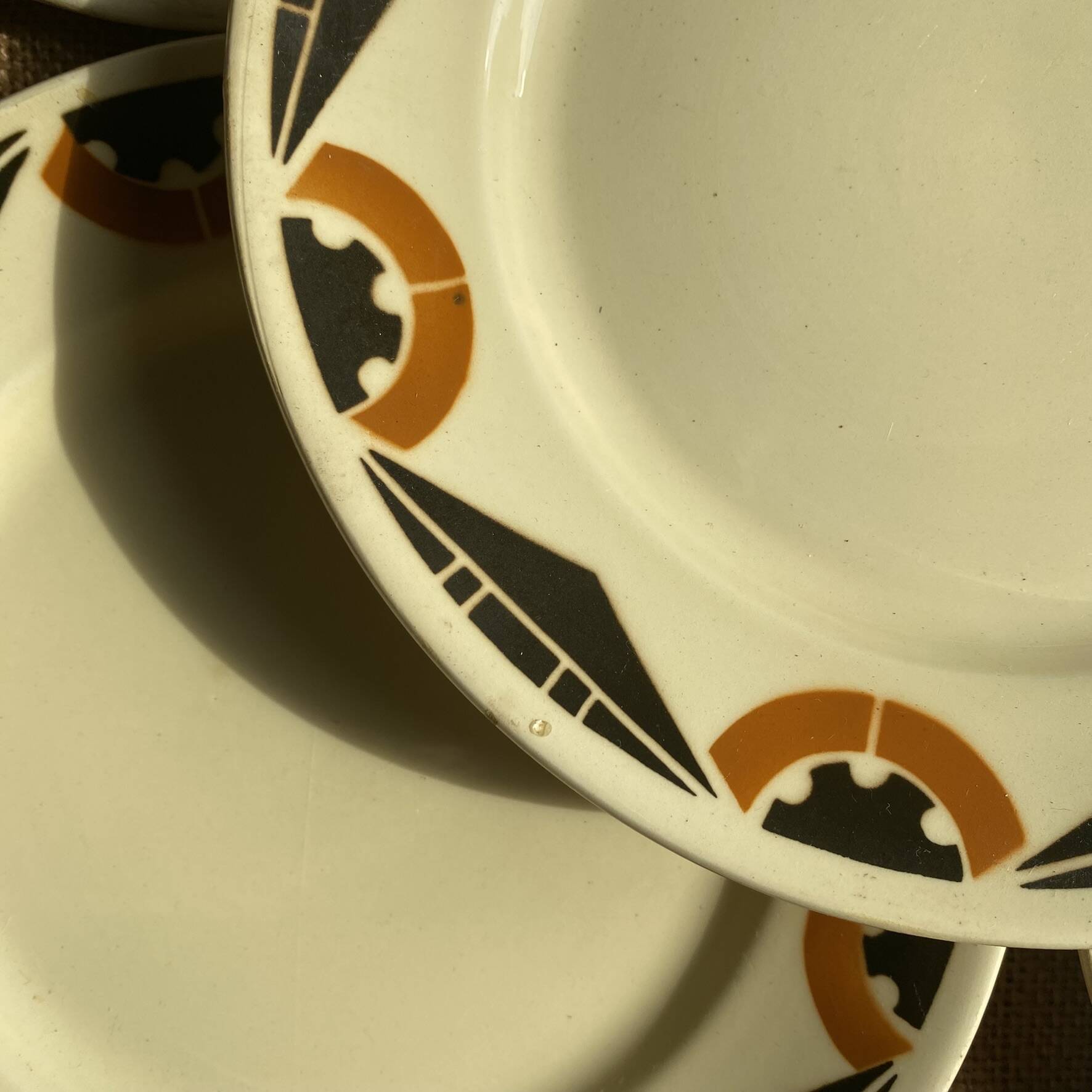 Art Deco flat plates