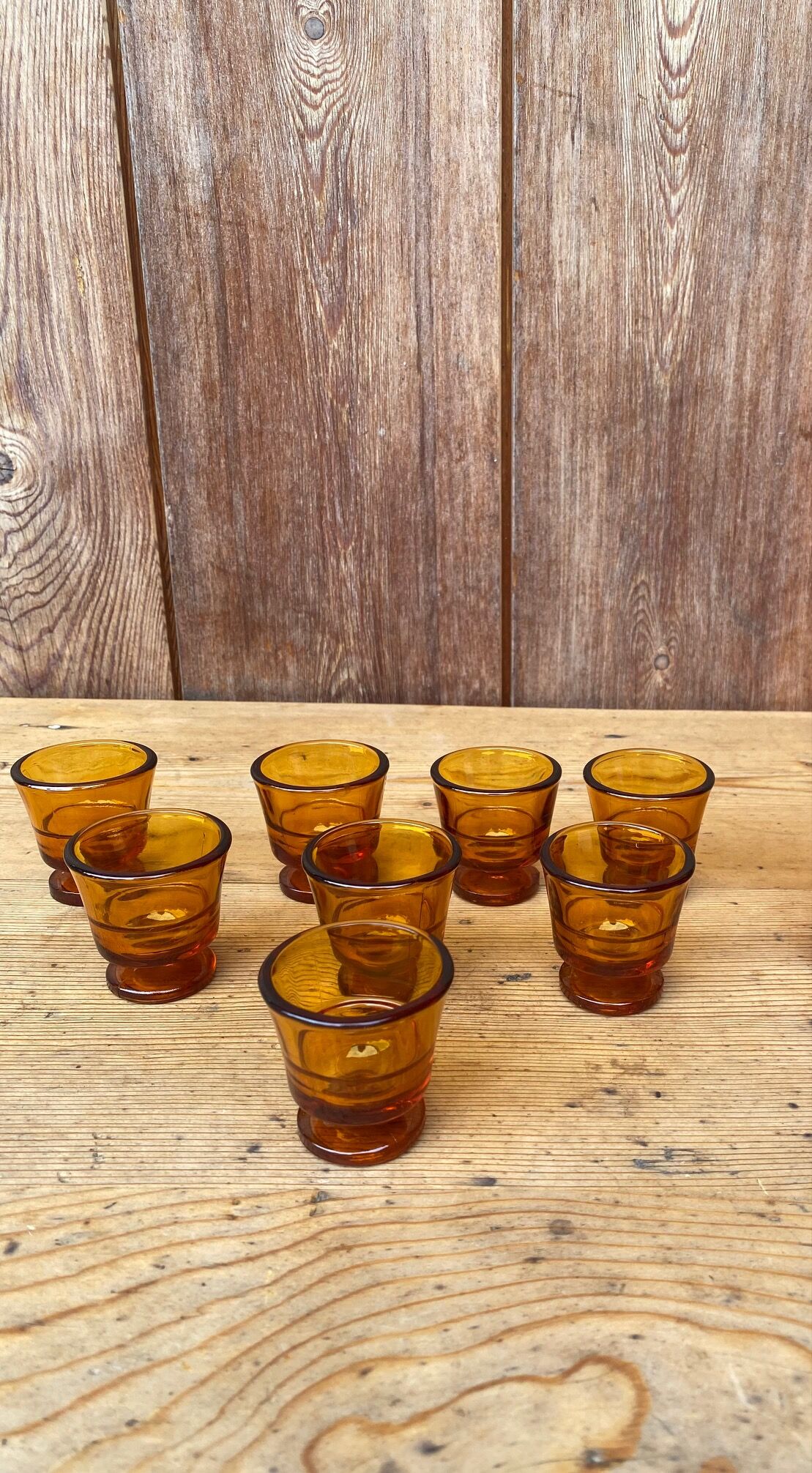 Set of 8 shells in amber glass duralex