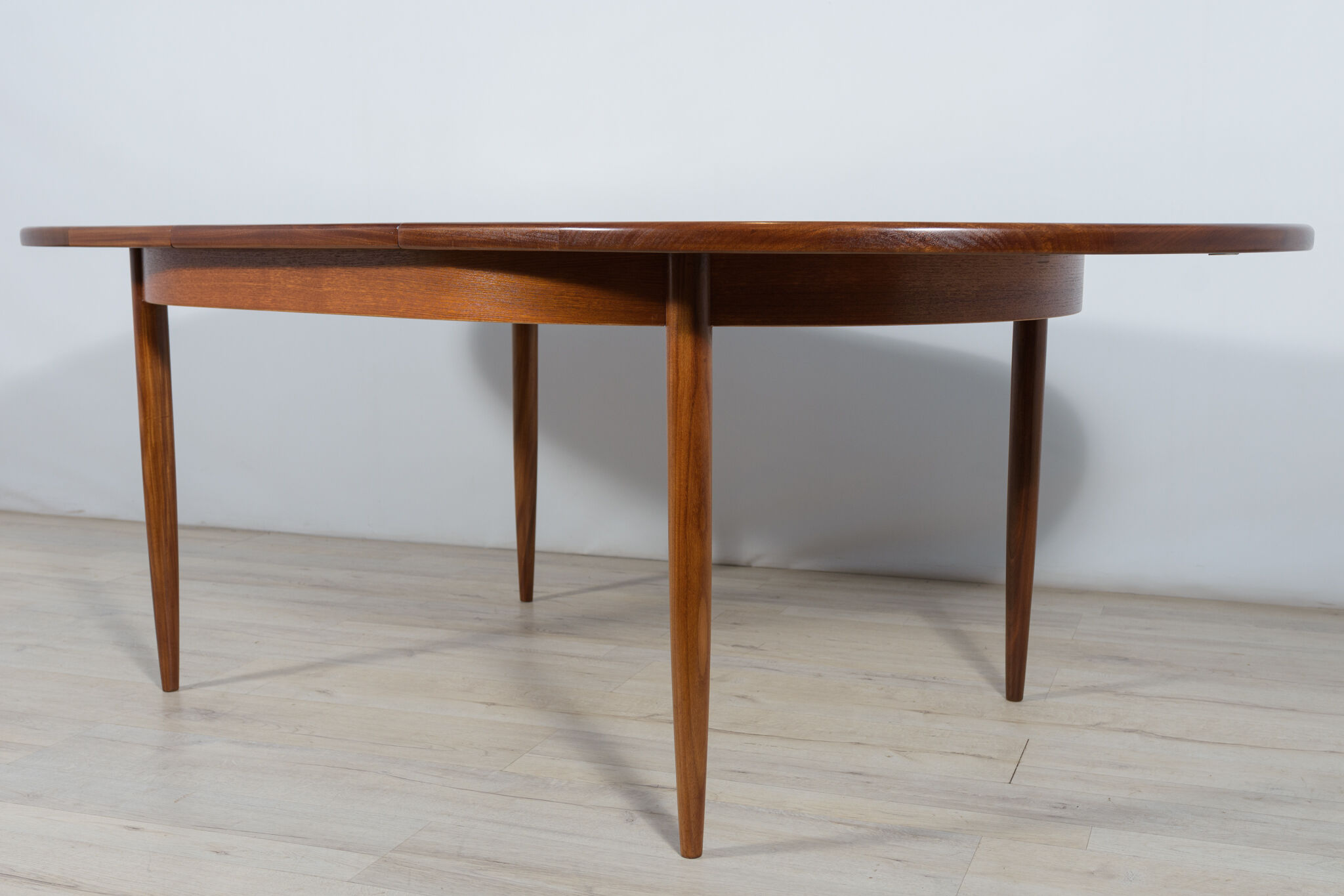 Mid-Century Teak Oval Dining Table by G-Plan, 1960s