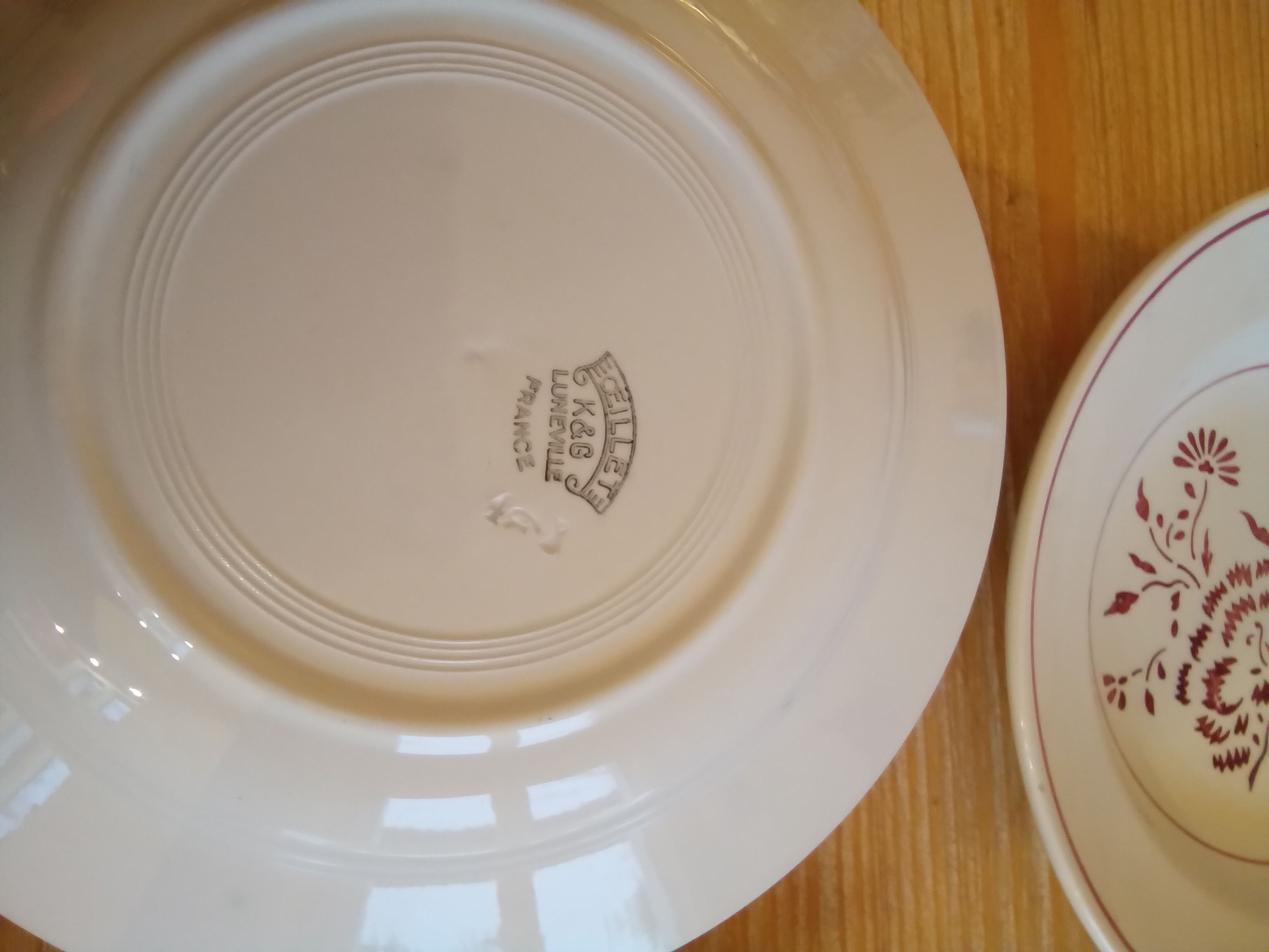 Assiettes creuses terre de fer lunéville kg modèle œillet