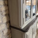 Charming vintage display cabinet in greige solid wood, castle charm.