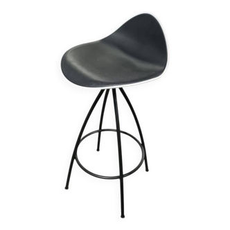 Black and white designer stool with a metal base model Onda STUA