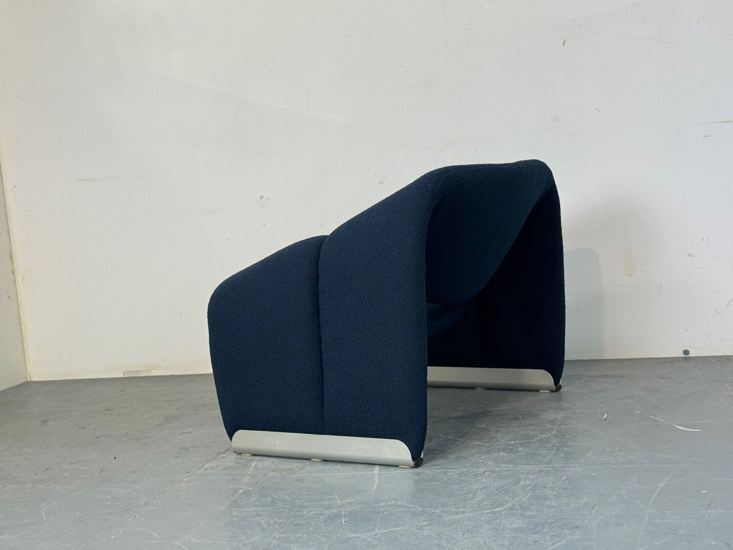 Model F598 M New upholstered Lounge Chair Pierre Paulin for Artifort