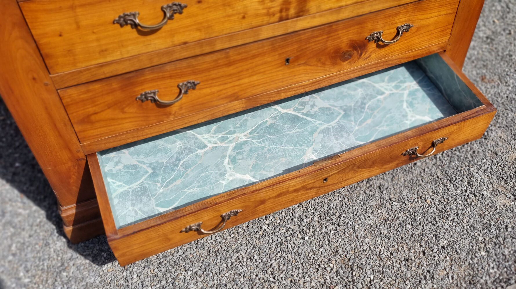 Maugrion bamboo and rattan bookcase with shelves, 1980s