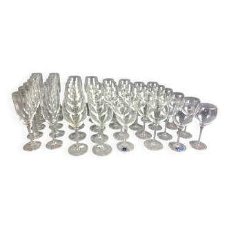 Sevres Crystal.47-piece glassware set