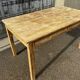 Table de cuisine ancienne