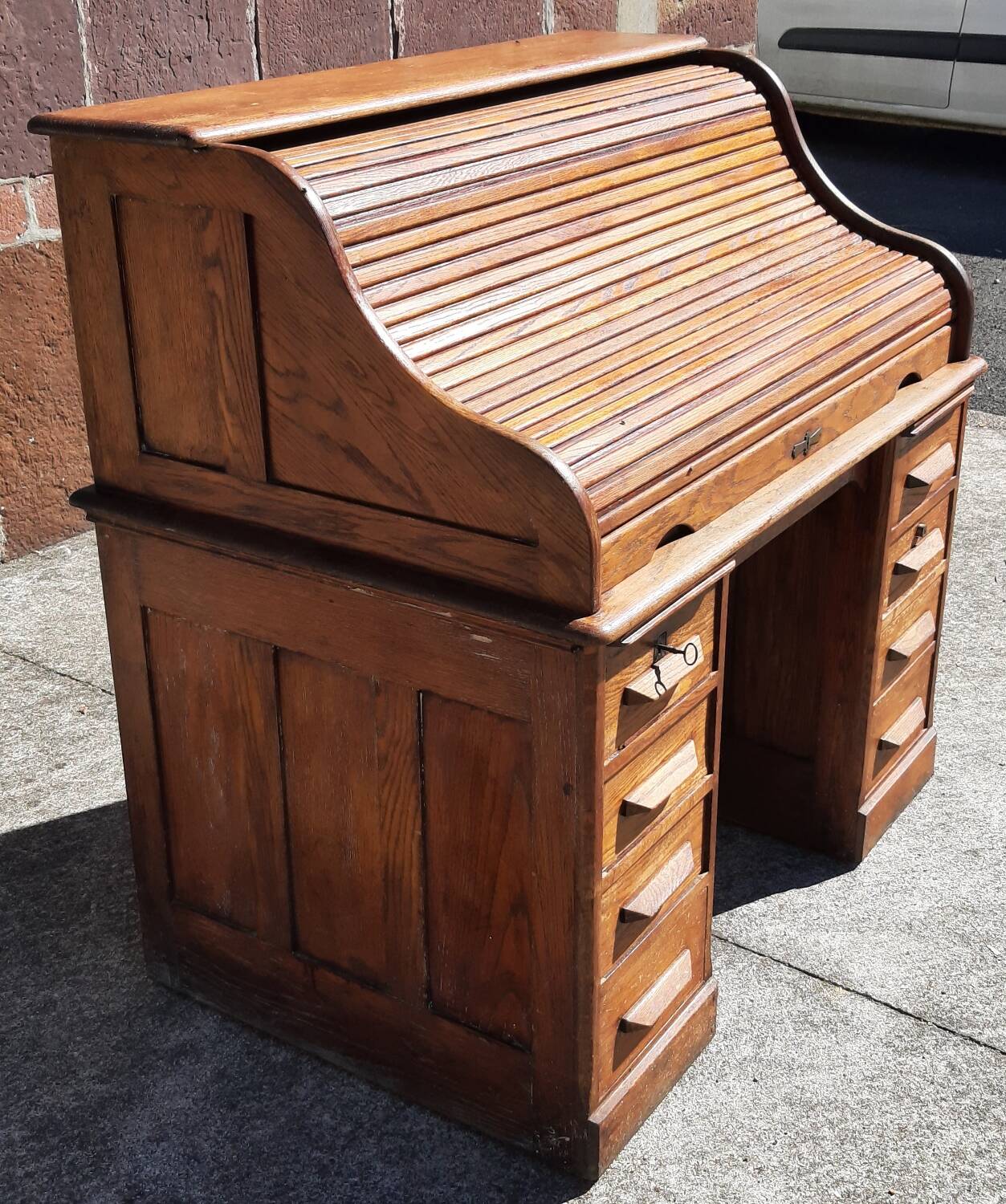 American "Roll Top" desk in oak.