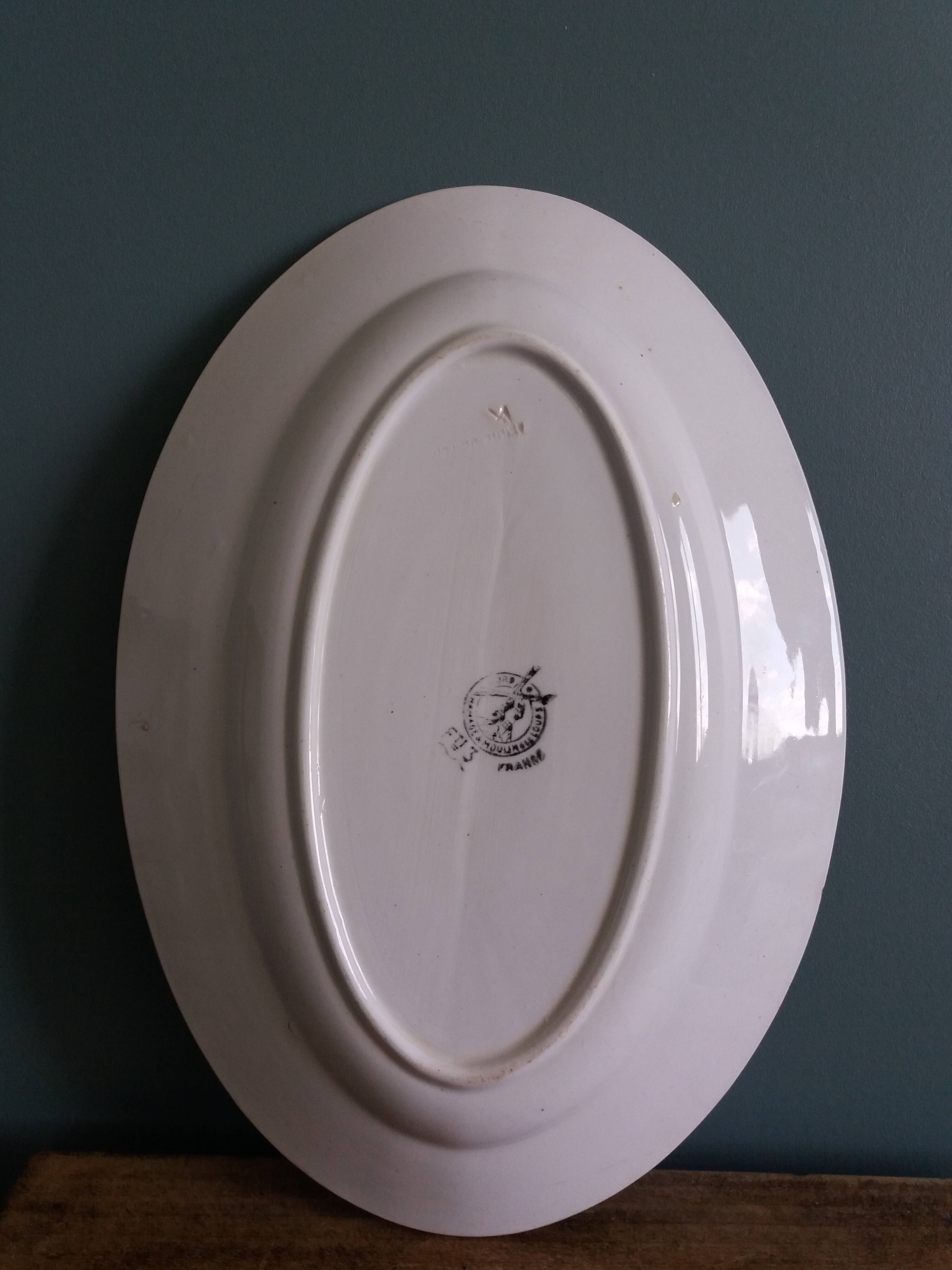 Iron Earth Dishes Moulin des Loups and Hamage