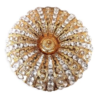 Ceiling lamp in the shape of a glass drop