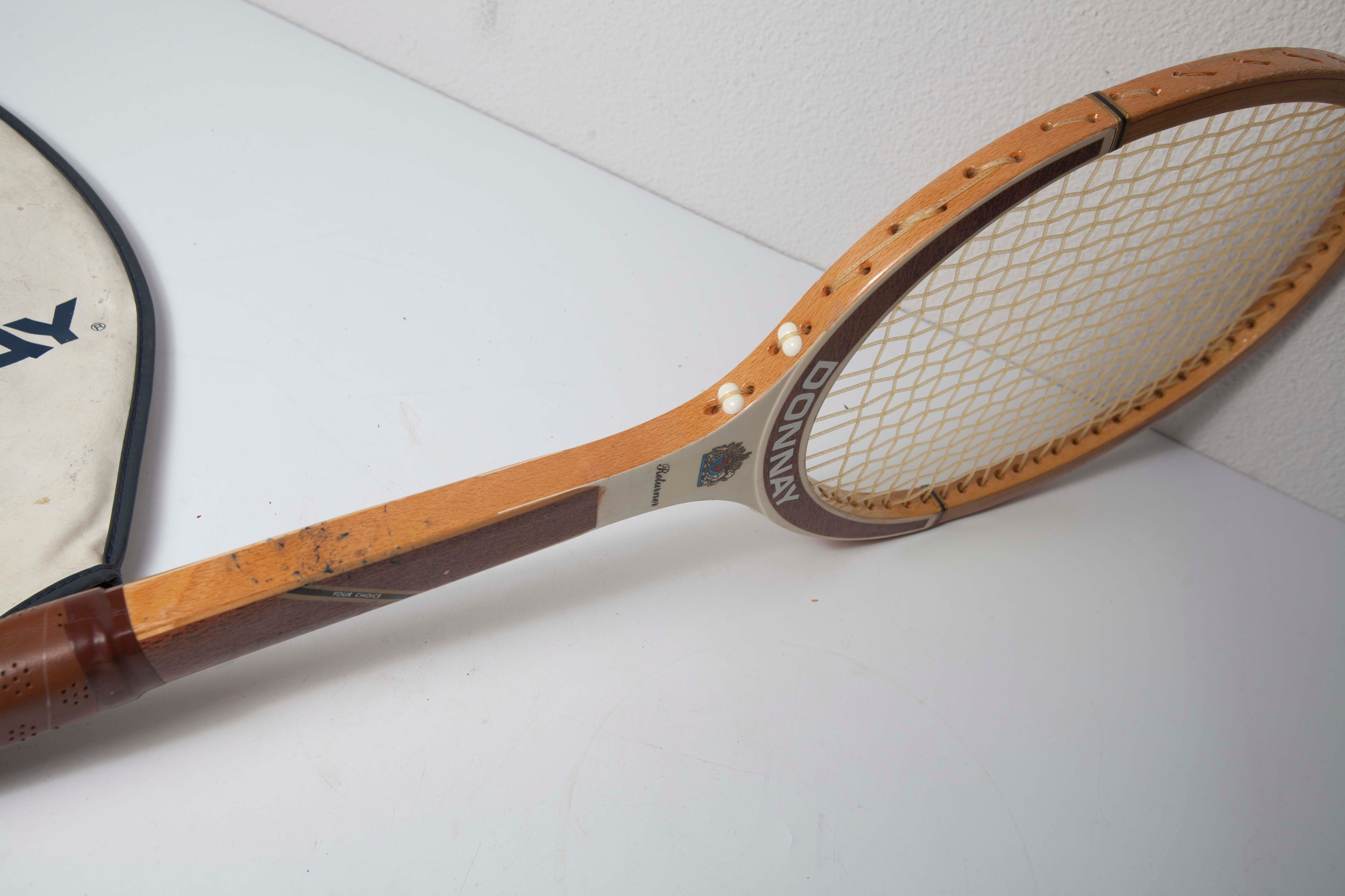 Donnay returner 70 's tennis racket