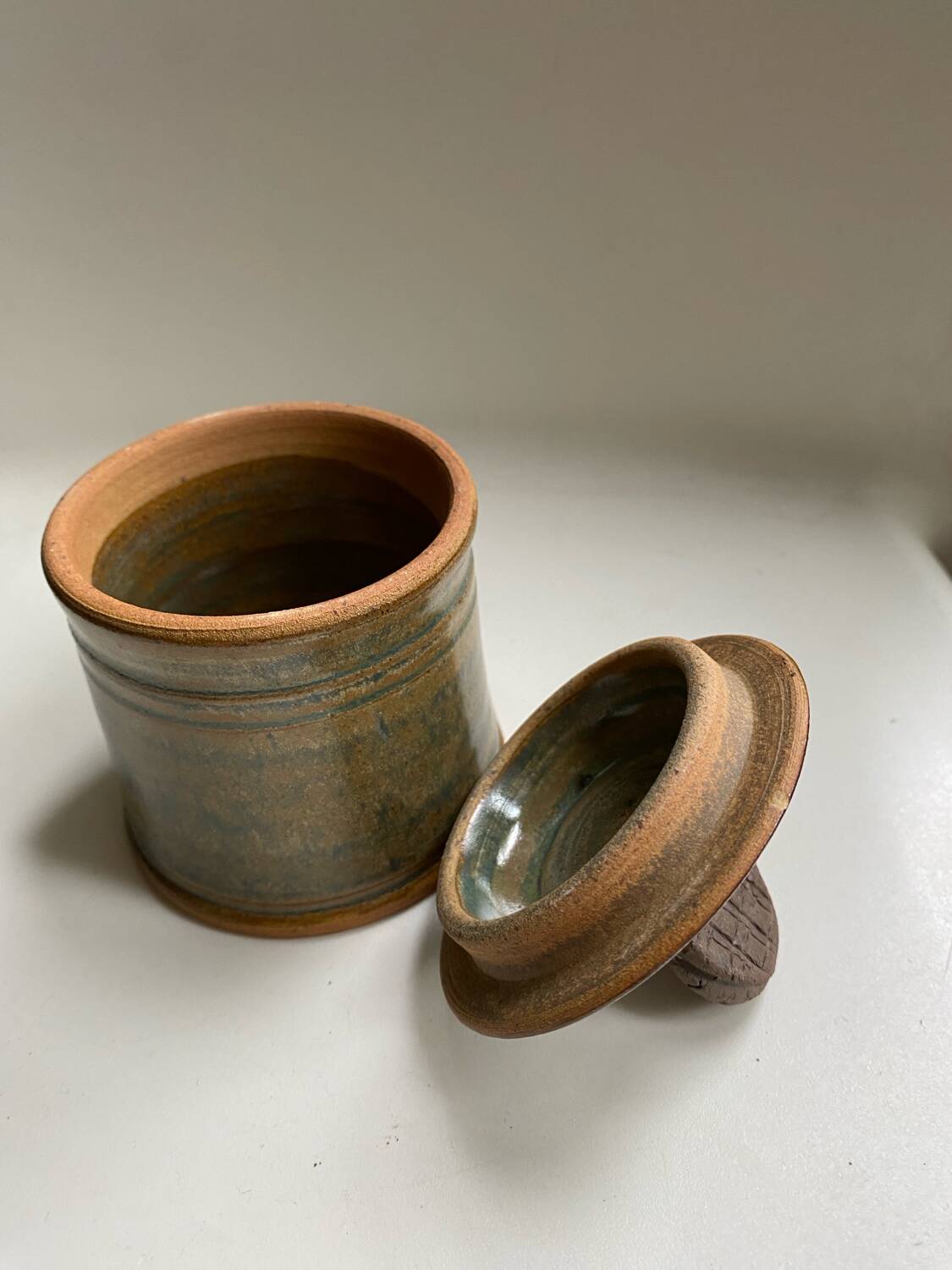 Vintage Signoret Pot