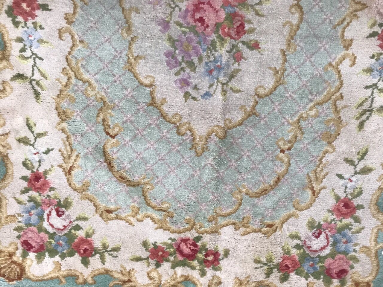French carpet savonnerie Aubusson handmade 140x202 cm