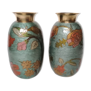Paire de vases en laiton
