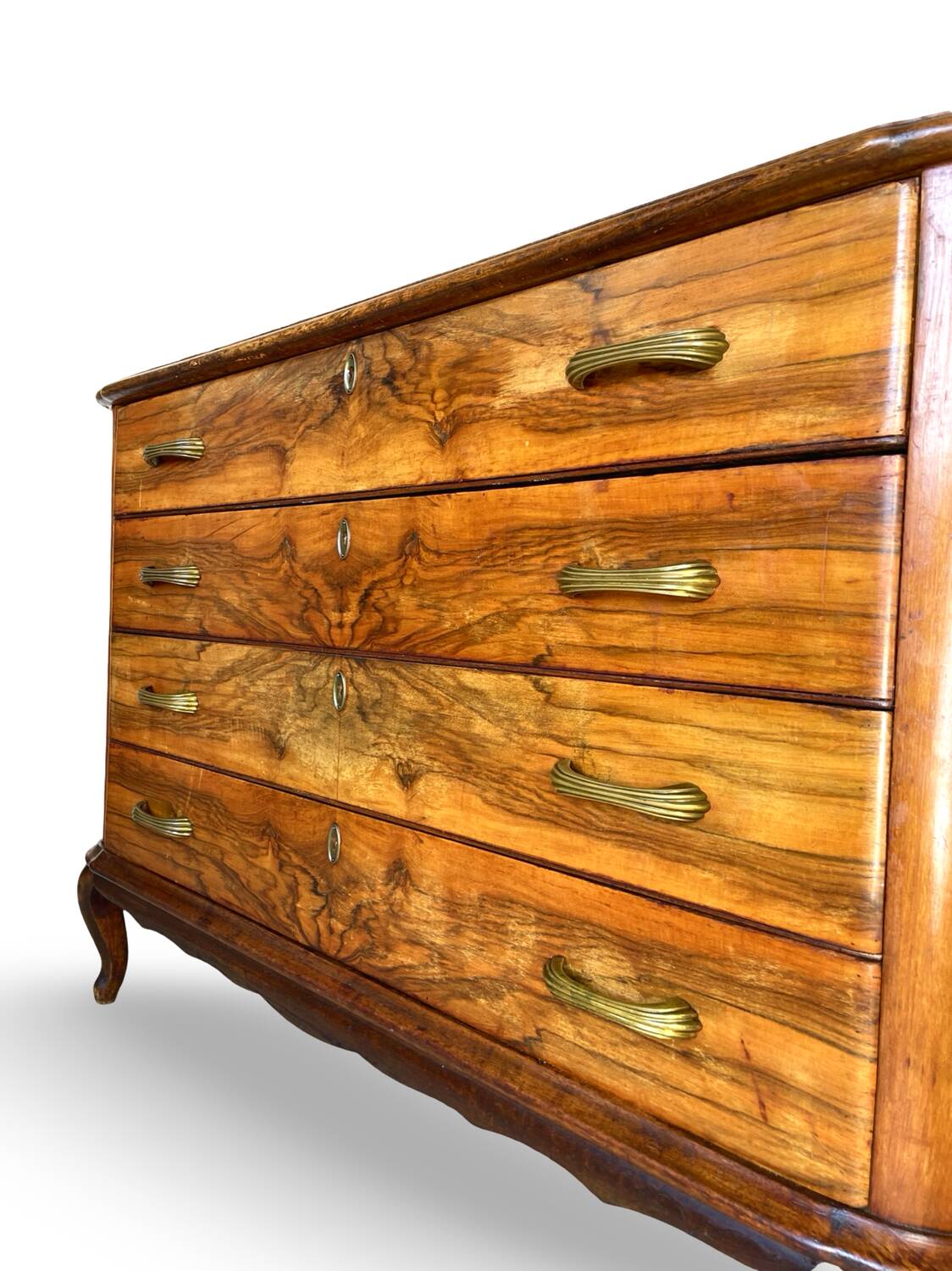 Italian art deco burl walnut chest of drawers, 1930s/1940s
