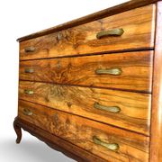 Italian art deco burl walnut chest of drawers, 1930s/1940s
