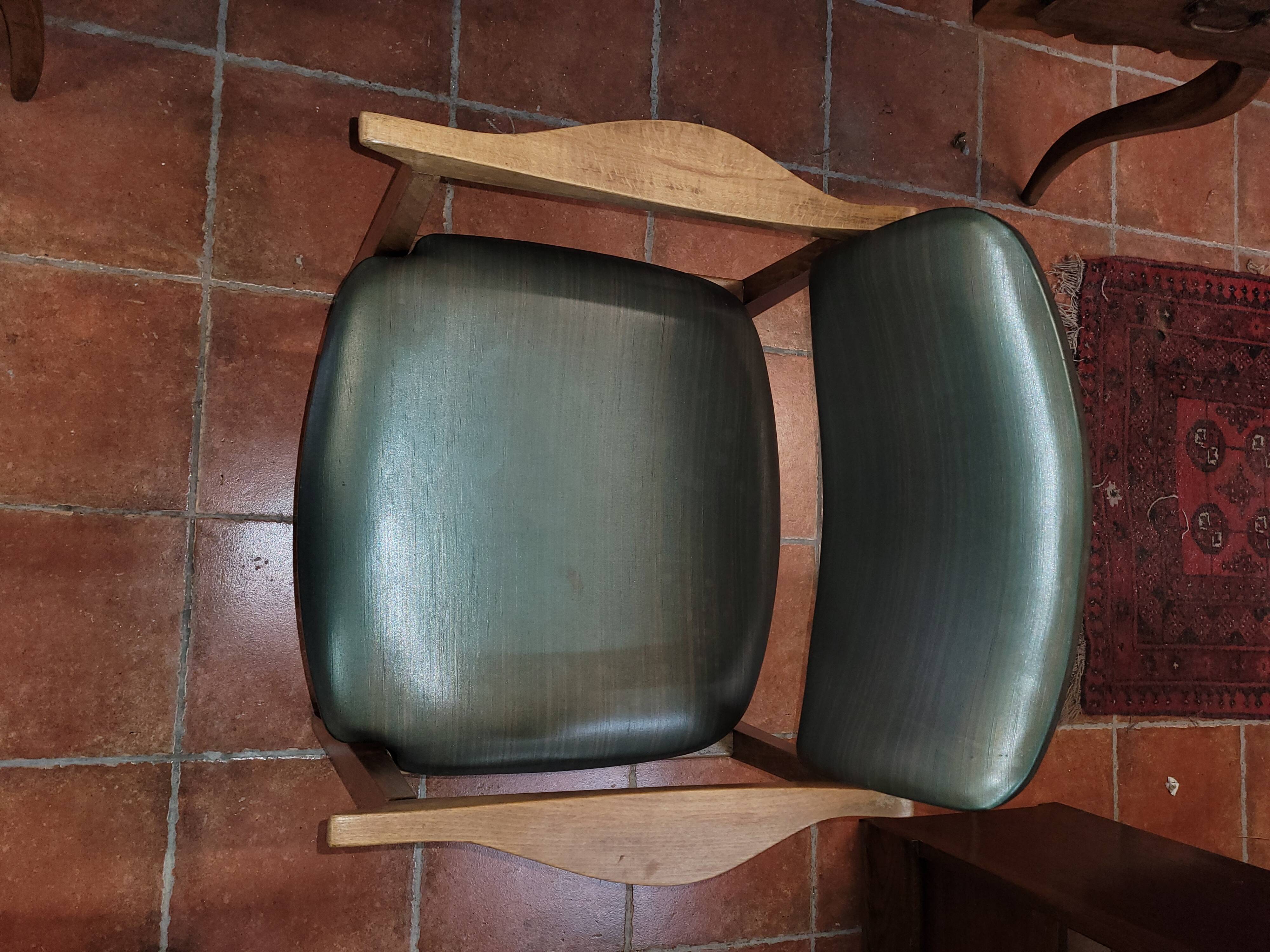 Scandinavian office chair