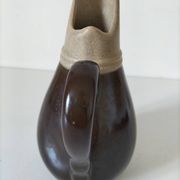 Two-tone stoneware jug model 424