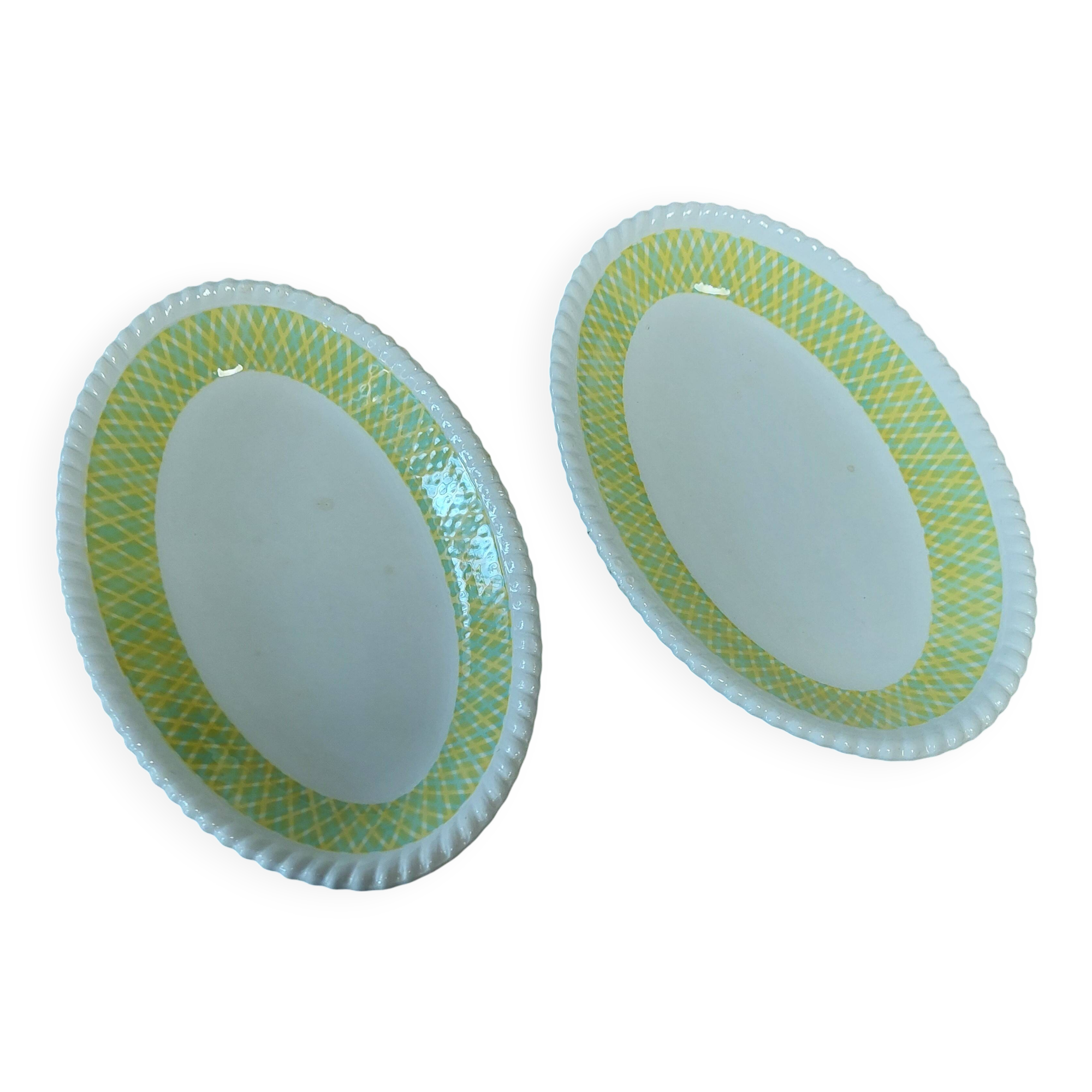 Pair of Badonviller iron earthenware dishes, Amina model