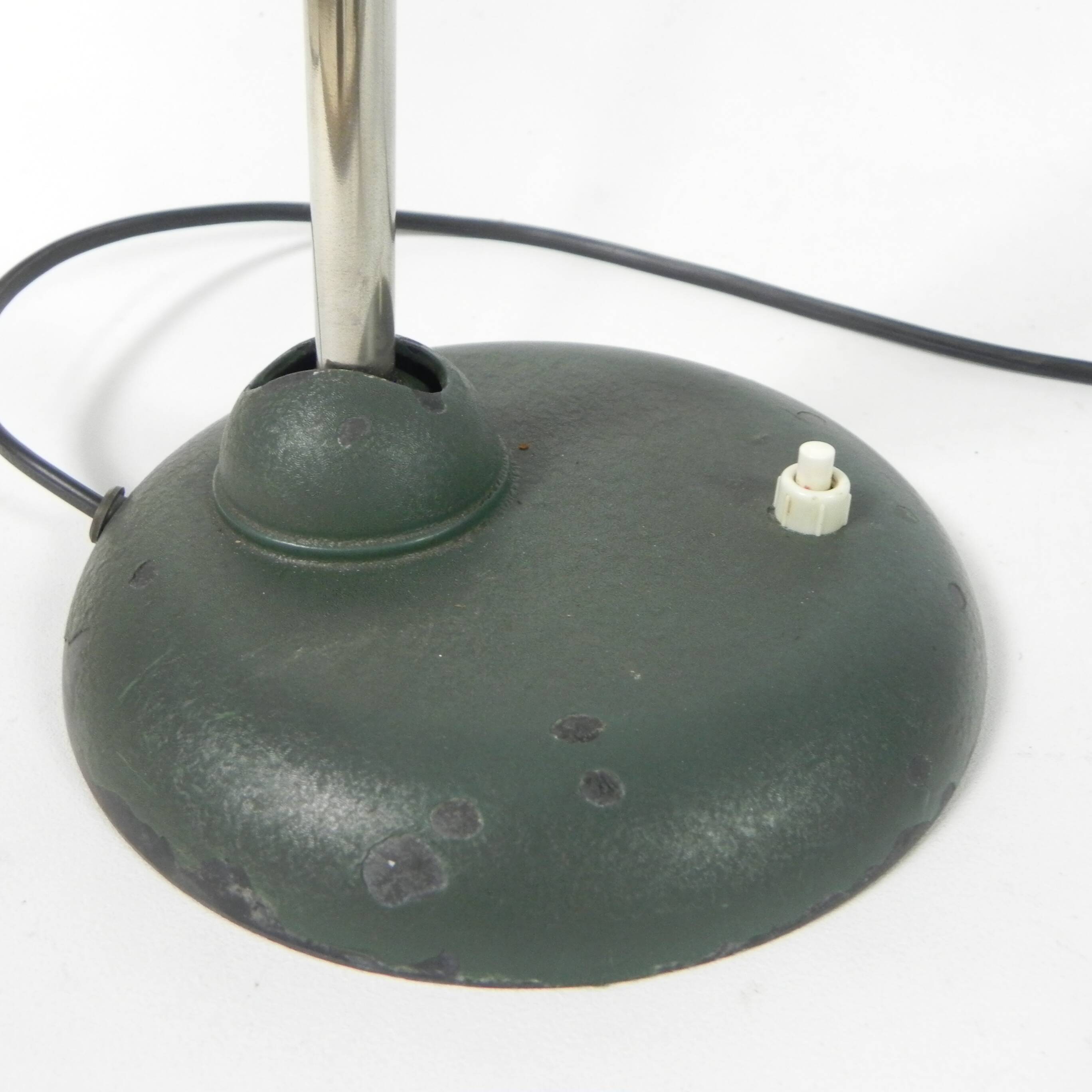 Bauhaus lamp model 6551 by Kaiser idell, 1940s