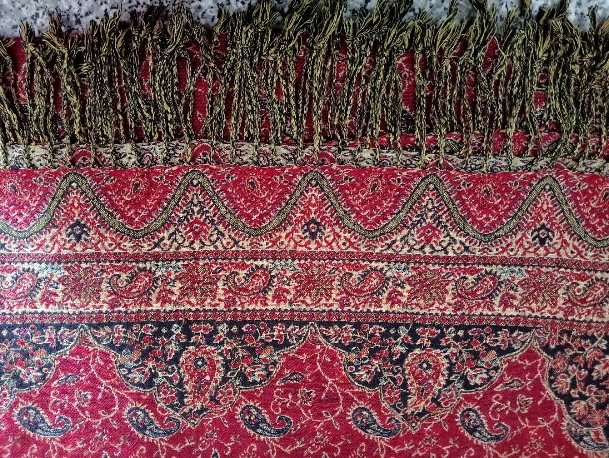 Pashmina blanket (Kazakhstan)