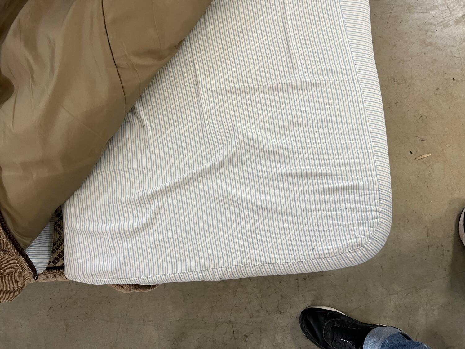 CINNA click clack sofa