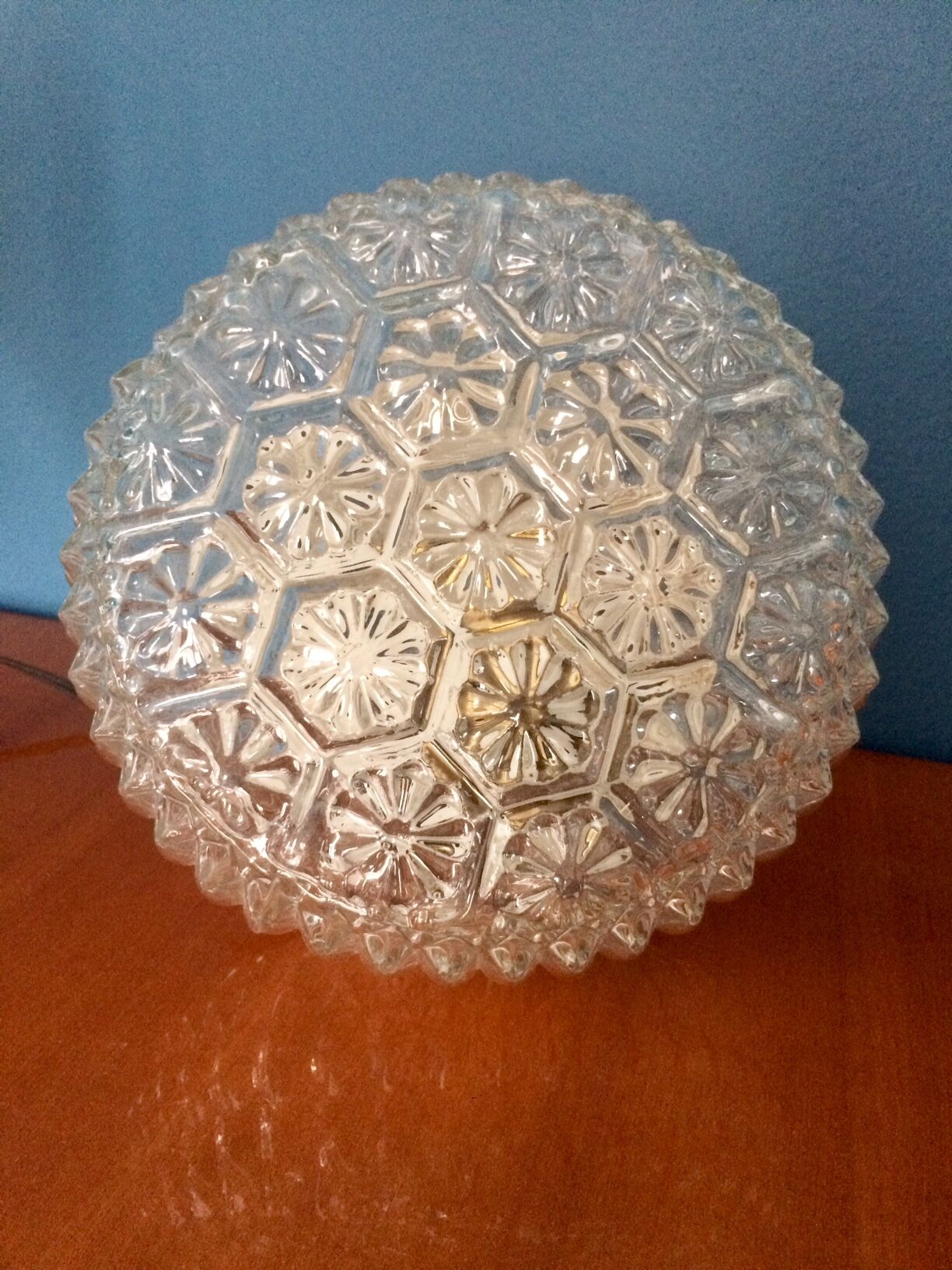 Plafonnier rond en verre ciselé