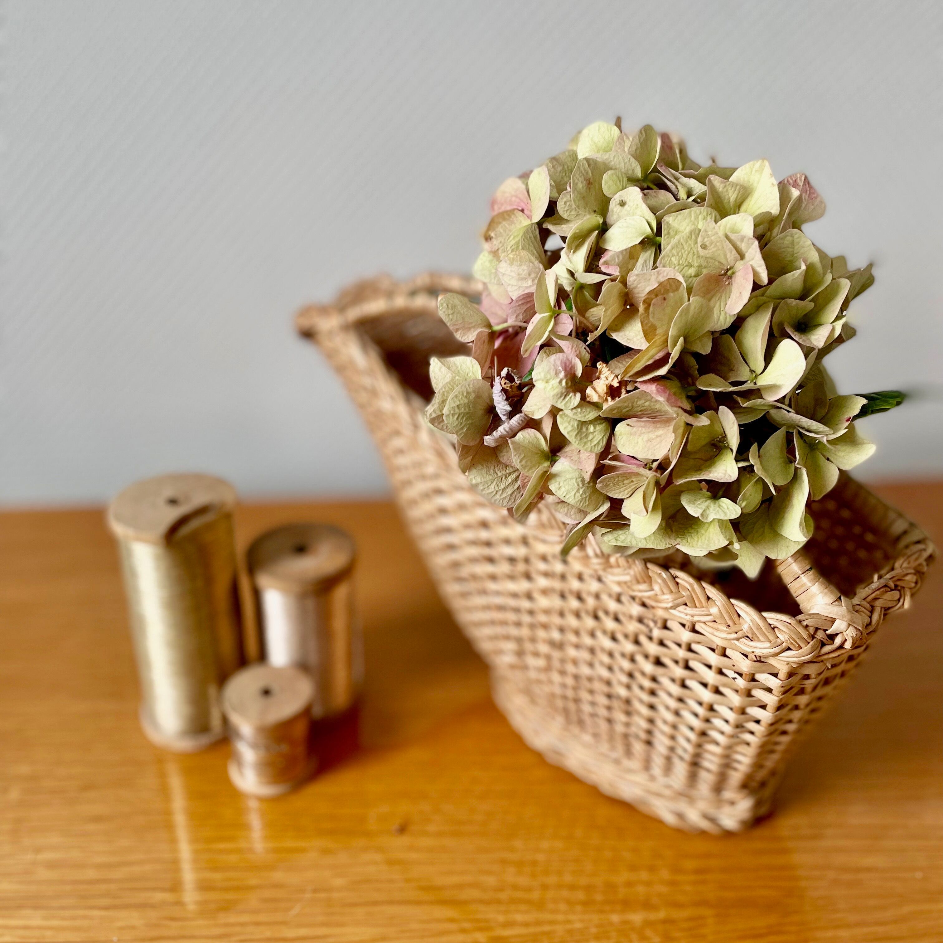 Vintage rattan bottle holder