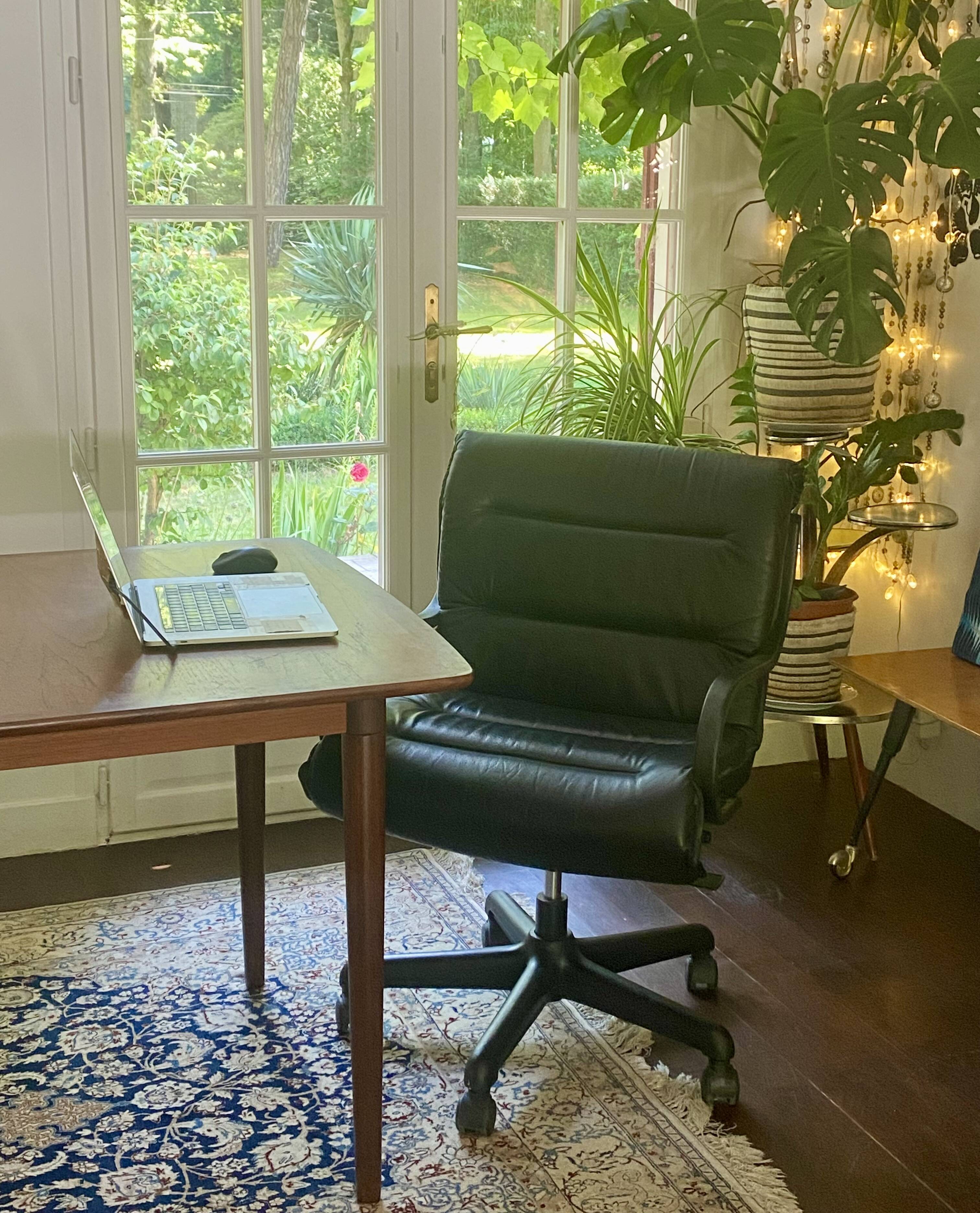 Adjustable Leather Office Chair from the 90s