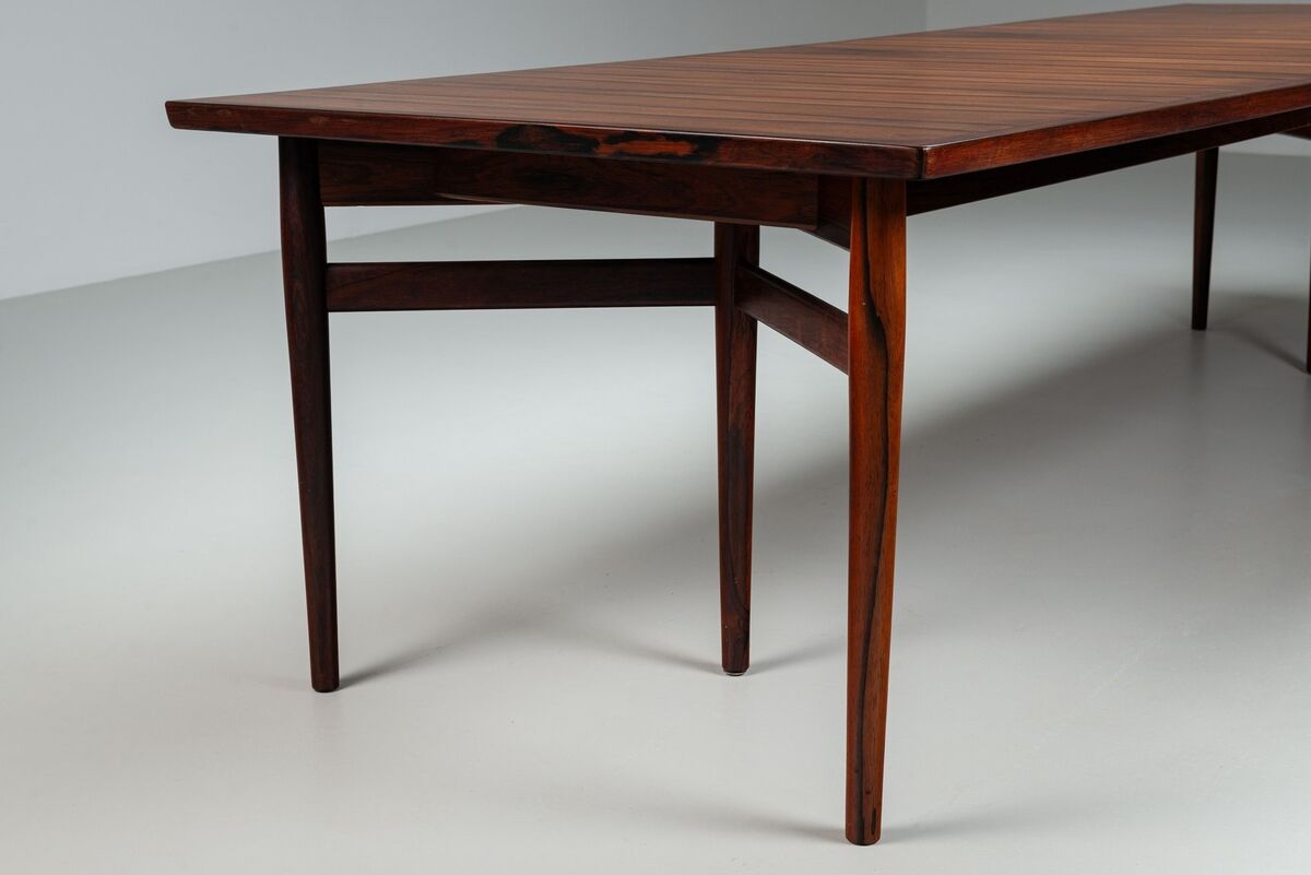 Arne Vodder large dining table in rosewood model 201 Sibast Denmark 1960