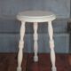 Tabouret vintage, tabouret bois teinte blanc, tabouret d'appoint