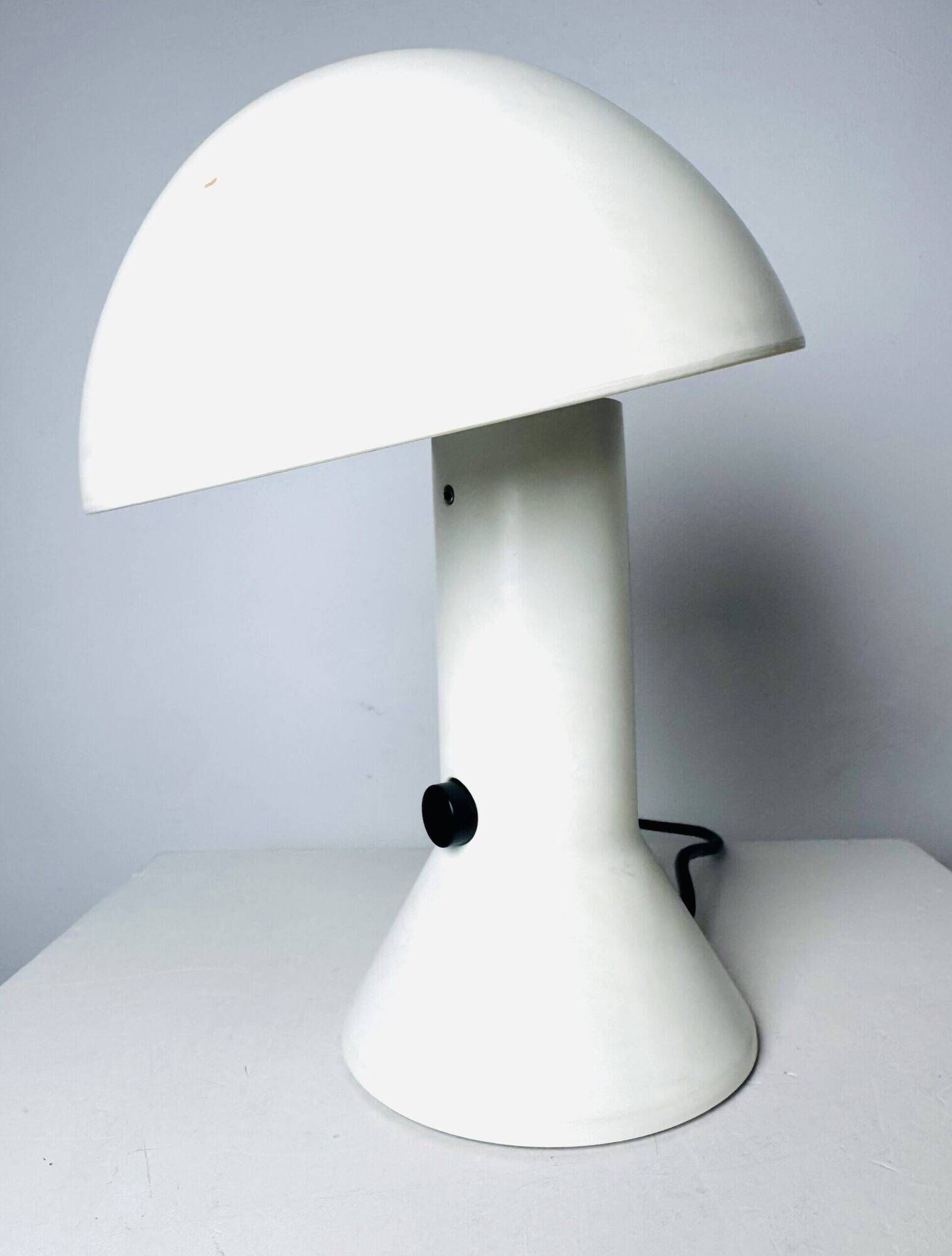 Model 685 ‘Elmetto’ Table Lamp In White Abs By Elio Martinelli For Martinelli Luce, Italy 1970S