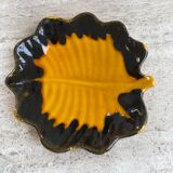 Yellow and black leaf dish