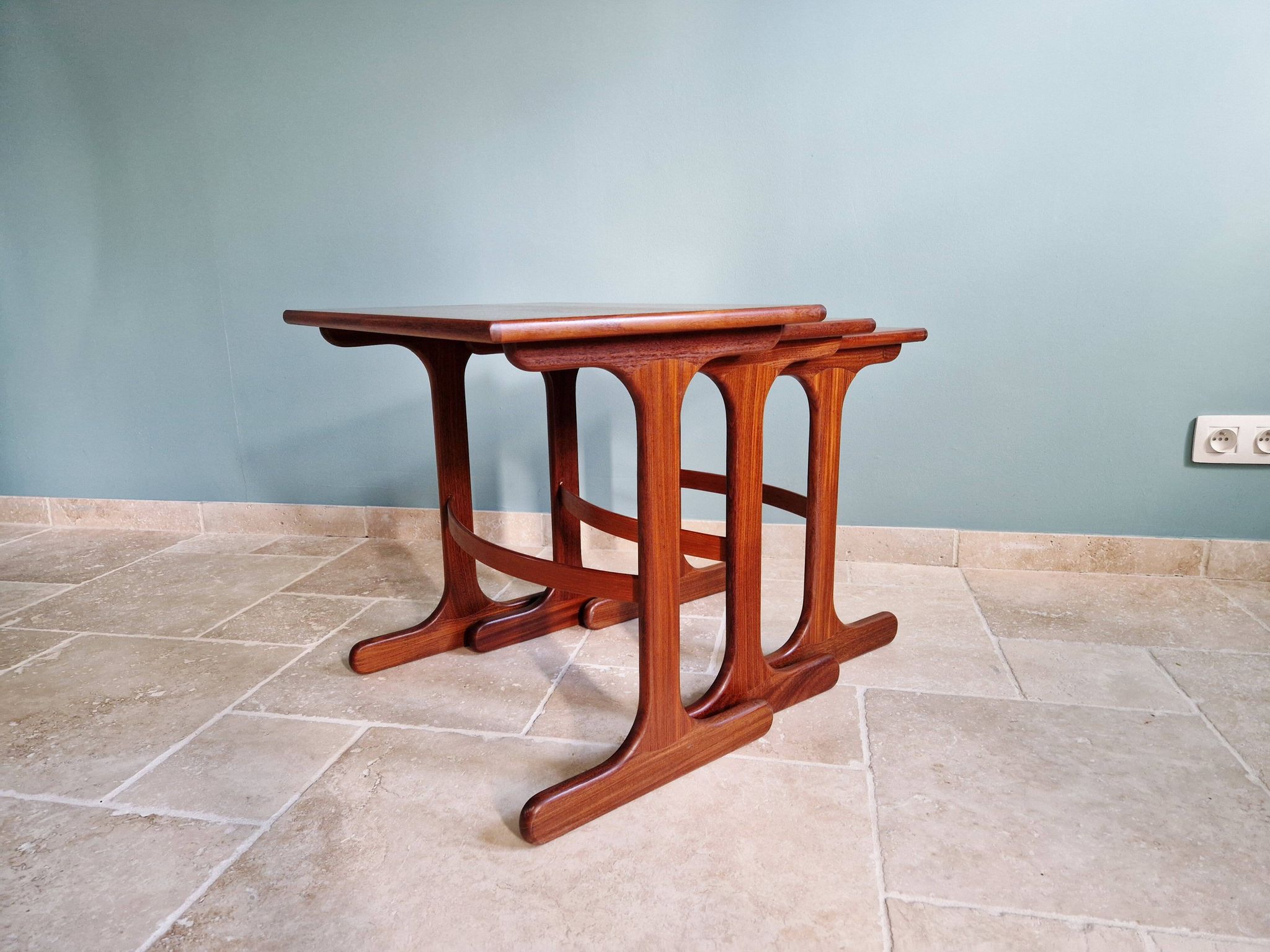 Set of 3 nesting tables in teak, Gplan, 1960s.