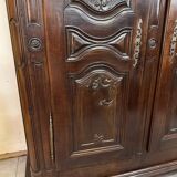 Alsatian wardrobe from the Louis XIII period in solid walnut.
