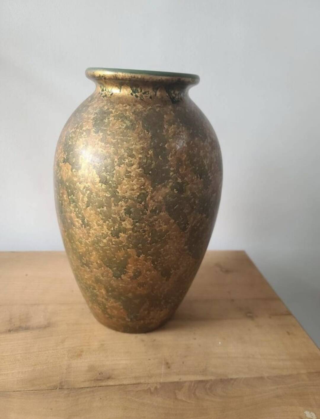 Vintage Japanese vase