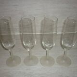 Large champagne flutes