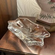 Vide poche en cristal de Baccarat moulé