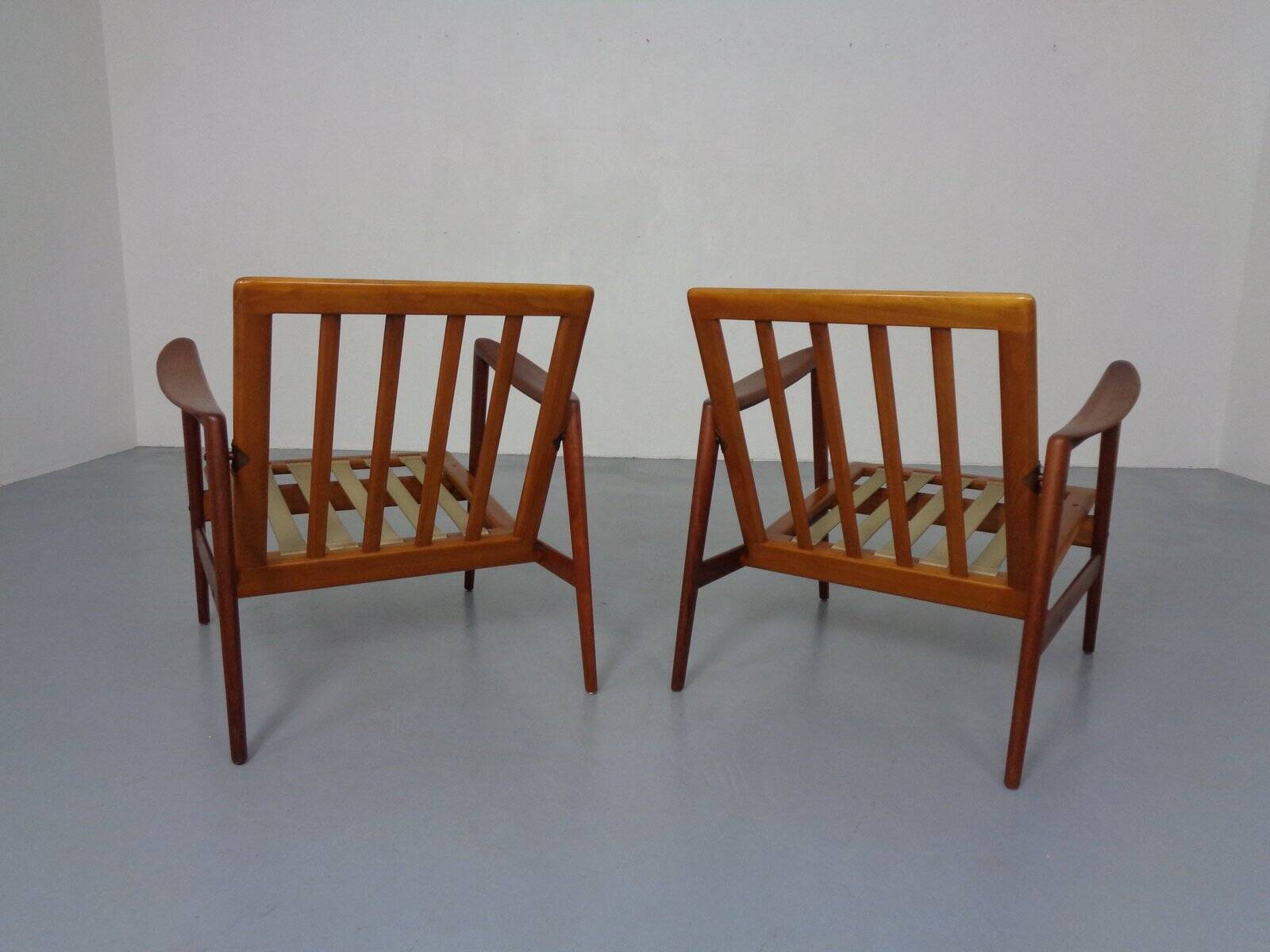 Danish Lounge Chair in Organic Teak by Hans Olsen, 1960s