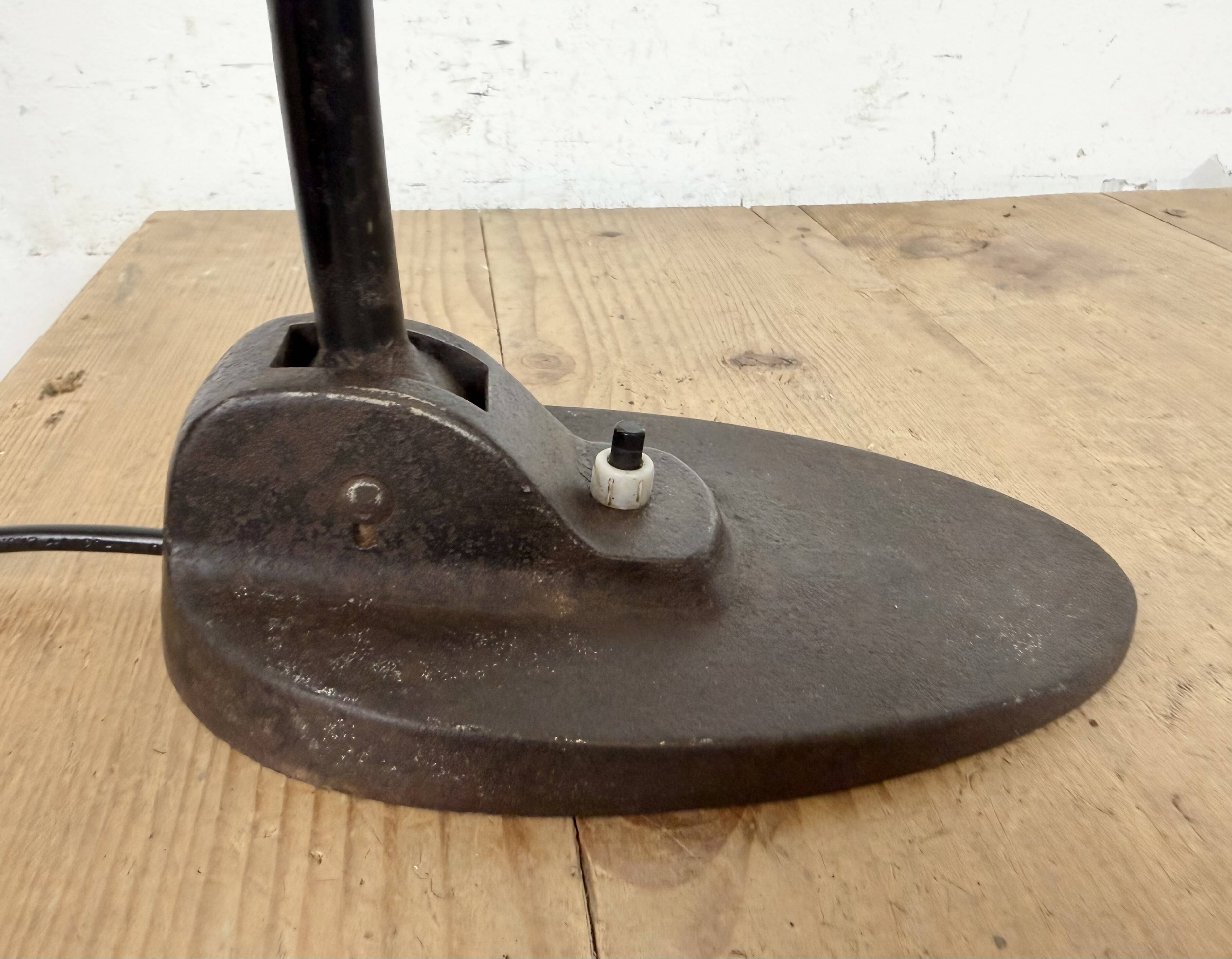 Industrial Black Enamel Bauhaus Desk Lamp, 1930s