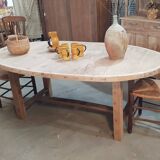 Table de ferme ovale