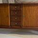 Enfilade vintage pieds compas