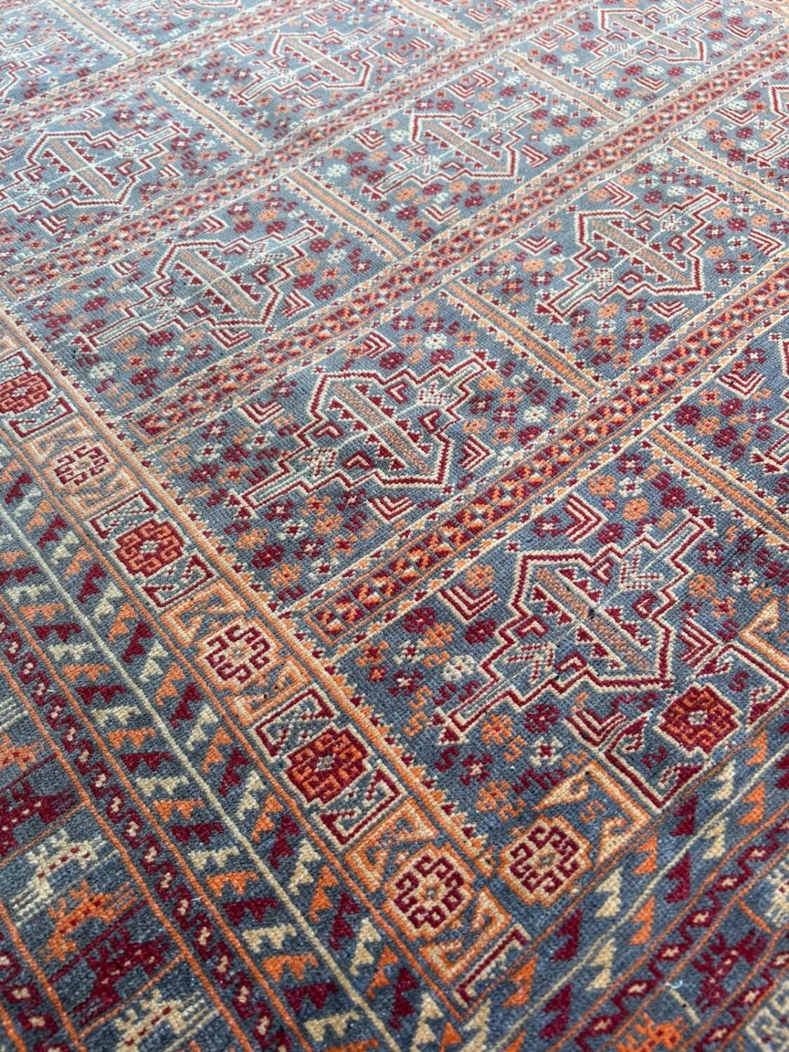 Handmade Turkmen rug